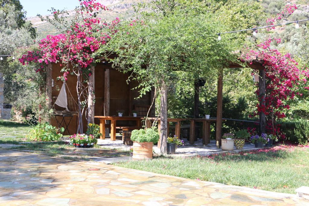 Naiades Villas Каристос Экстерьер фото