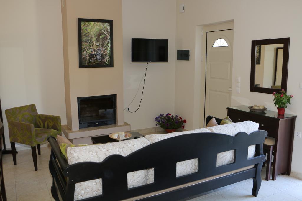 Naiades Villas Каристос Экстерьер фото